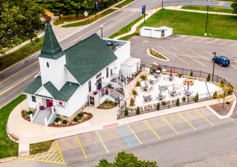 2018-10-12-Out Here_274